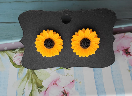 15 mm Sunflower Resin Earrings