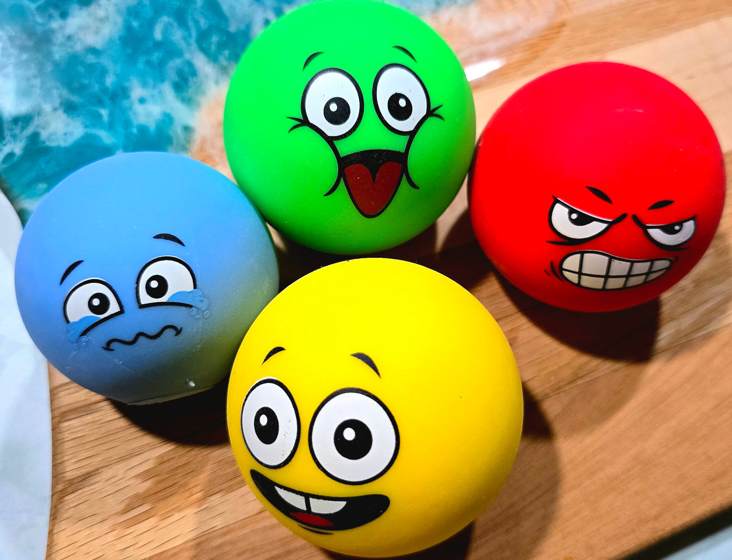 Mystery Funny Face Ball Flour Squishy