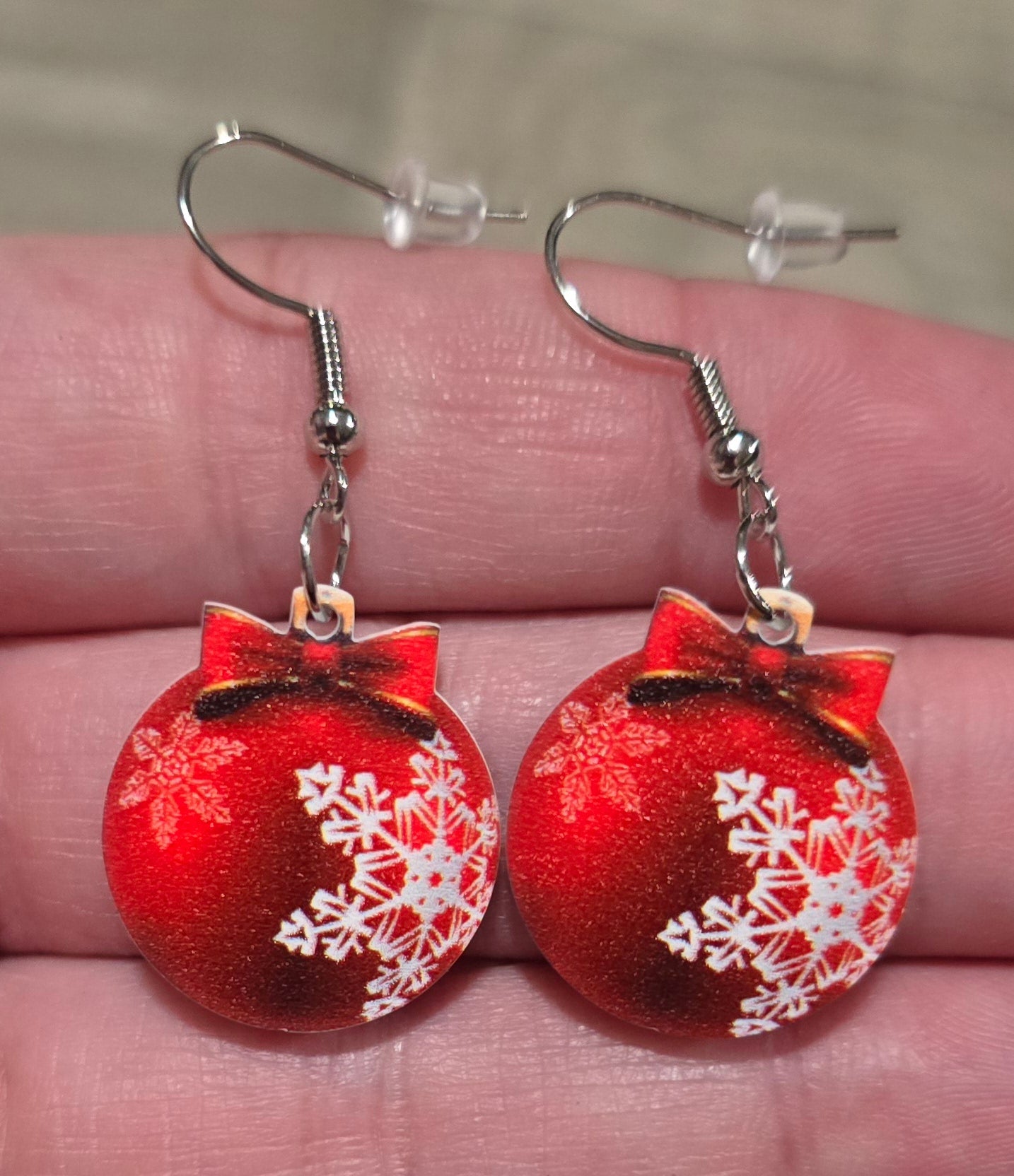 Red Snowflake Ornament Earrings