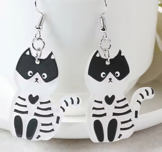 PREORDER Halloween White Cat Acrylic Dangle Earrings